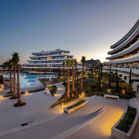 Apartment Vivi Homes - Toro Pool, Sauna, Gym & *
