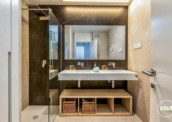 Appartamento Vivi Homes - Toro Pool, Sauna, Gym &