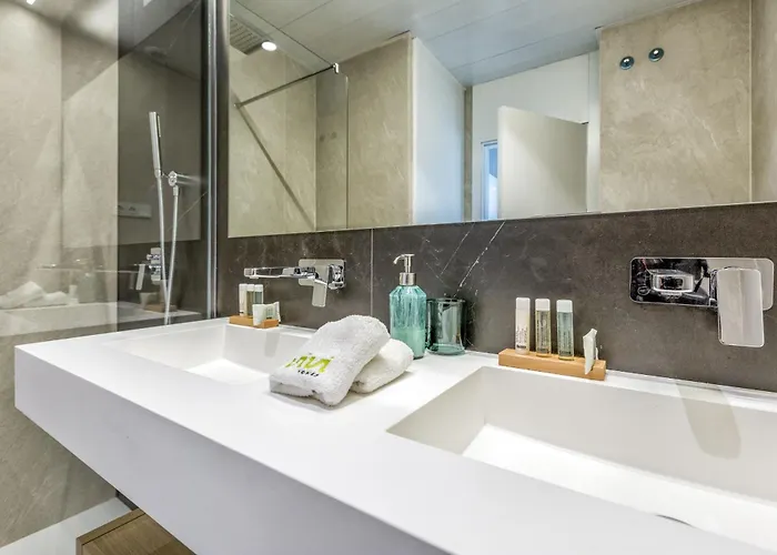 Vivi Homes - Toro Pool, Sauna, Gym & Torremolinos