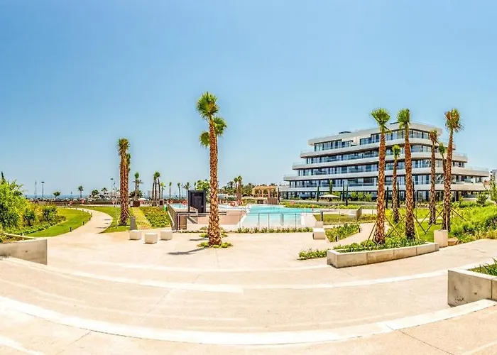 Vivi Homes - Toro Pool, Sauna, Gym & Τορρεμολίνος